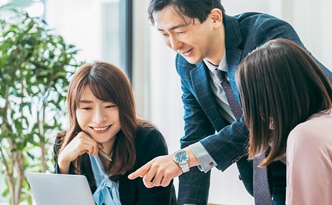 年末調整書類の提出が遅れるとどうなる?