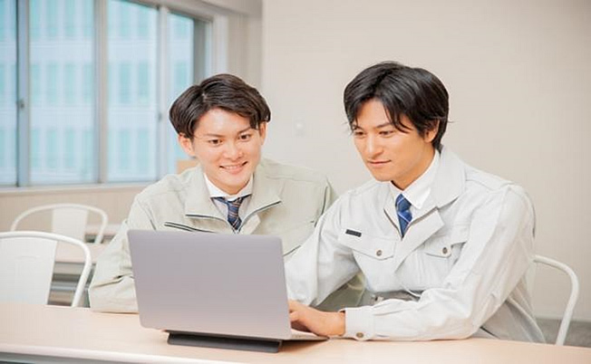 自社に合ったシステムを活用し製造業DXに取り組もう