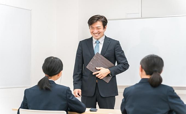 私学共済事業の退職等年金給付制度とは