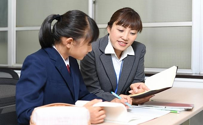 私立学校の勤怠管理における課題